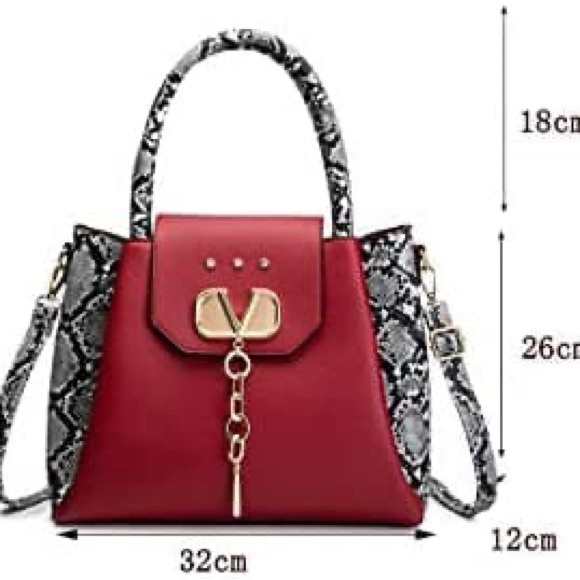 Handbags, purses perfect for mothers day - Picture 3 of 7